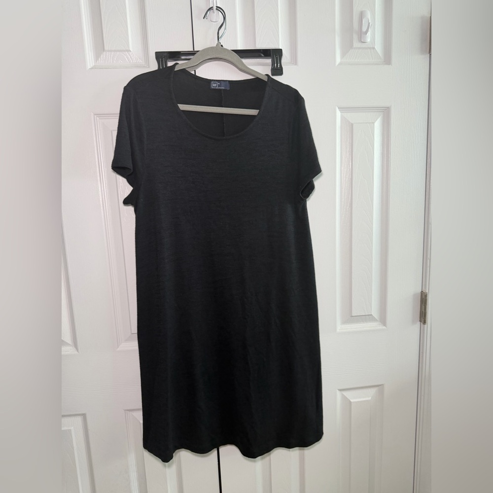 GAP Black Crew Neck Dress
